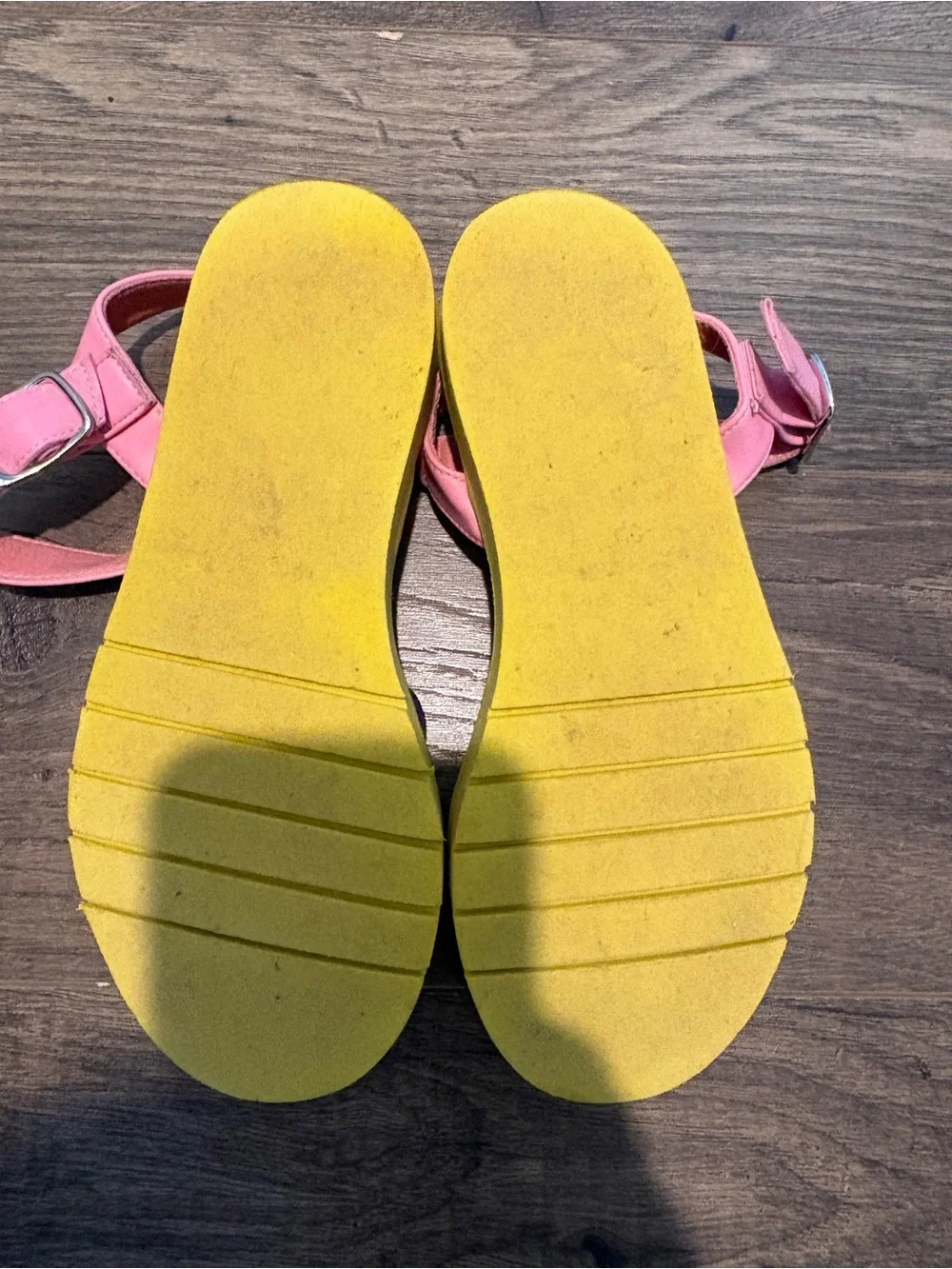 Stella McCartney Kids Pink & Yellow Rainbow-Strap Sandals